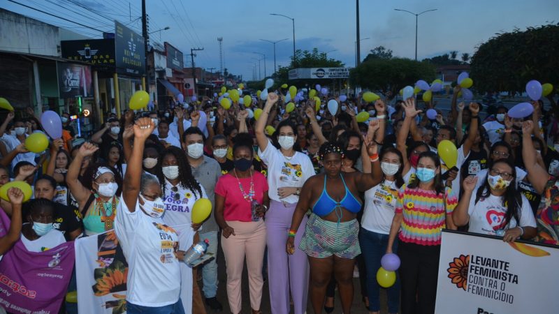 EM ALTO ALEGRE DO MA, PREFEITA NILSILENE PARTICIPOU DA CAMINHADA QUE MARCOU O LANÇAMENTO DA CAMPANHA “LEVANTE CONTRA O FEMINICÍDIO”