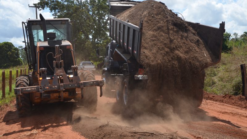 Prefeitura de Alto Alegre do Maranhão, está recuperando as estradas vicinais e beneficiando as comunidades rurais do município.