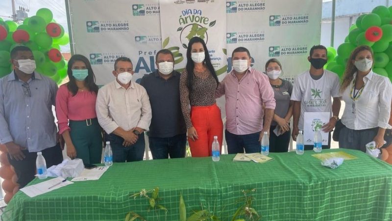 Prefeitura de Alto Alegre do Maranhão faz entrega dos cartões do Programa Agente Jovem Ambiental (AJA), do Governo do Estado