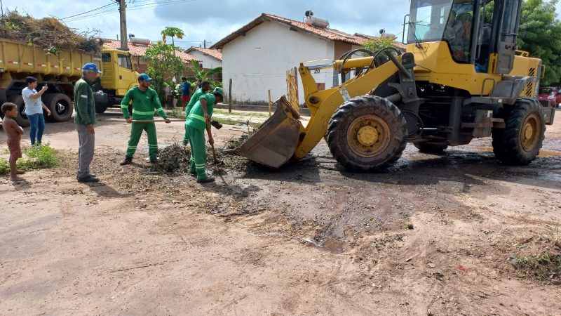 Prefeitura de Alto Alegre do Maranhão realiza mutirão de limpeza nos bairros da cidade